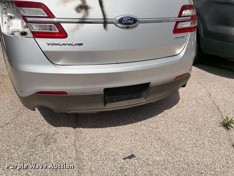 image for item EL0108 2015 Ford Taurus 