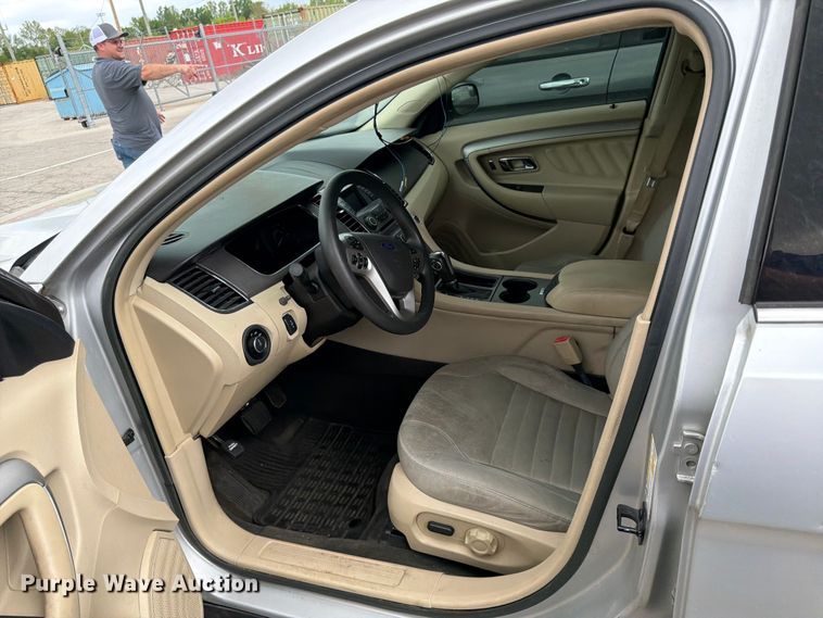 image for item EL0108 2015 Ford Taurus 