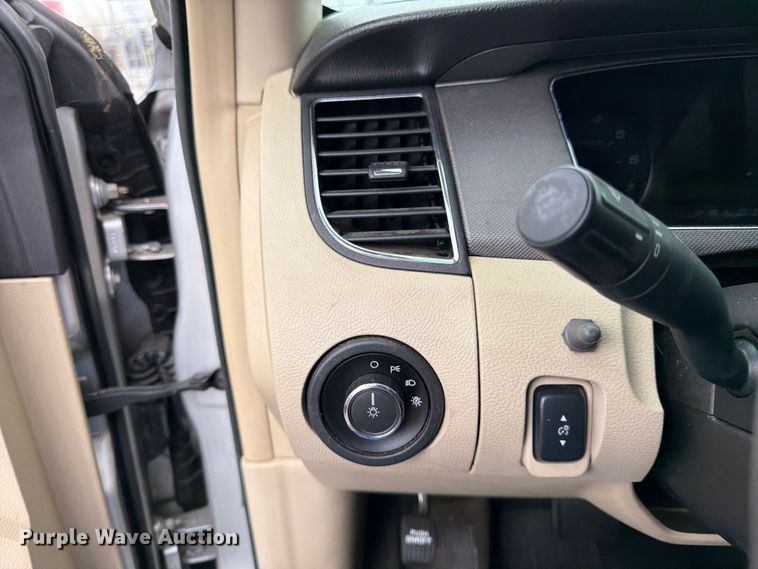 image for item EL0108 2015 Ford Taurus 