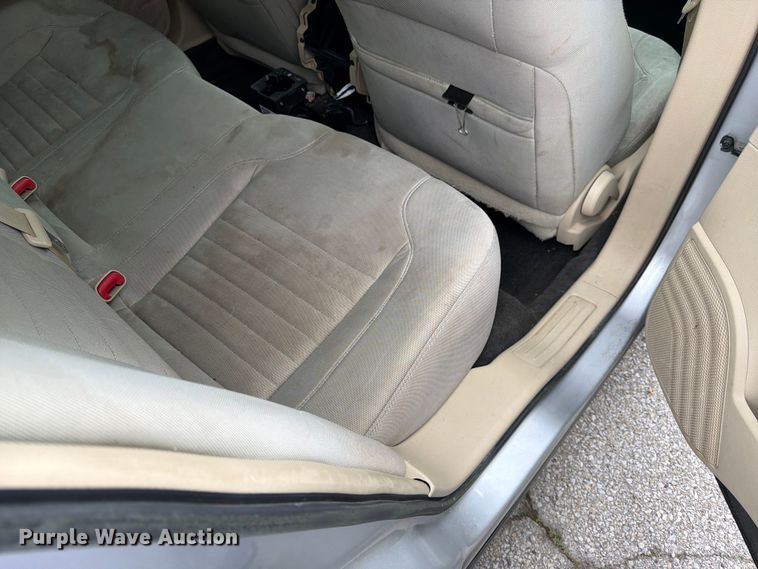 image for item EL0108 2015 Ford Taurus 