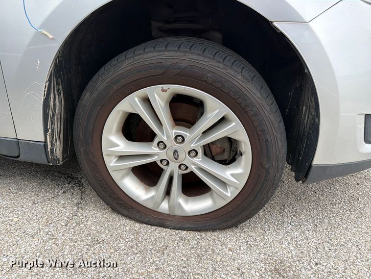 image for item EL0108 2015 Ford Taurus 