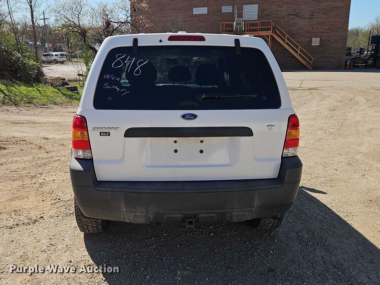 image for item EO7218 2007 Ford Escape SUV