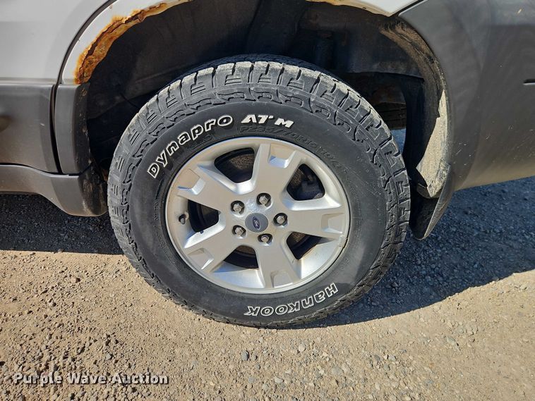 image for item EO7218 2007 Ford Escape SUV