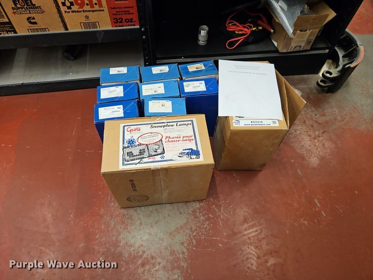 image for item EO7219 Truck parts