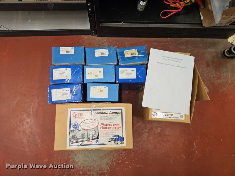 image for item EO7219 Truck parts