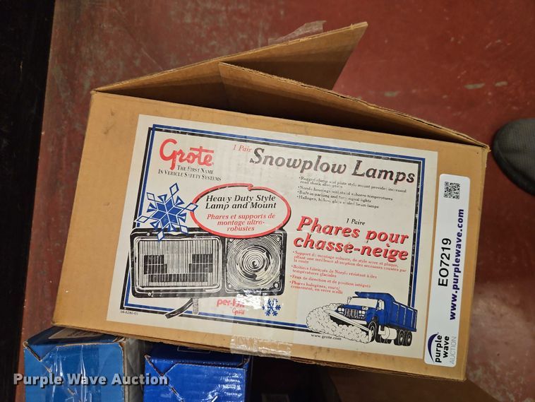 image for item EO7219 Truck parts