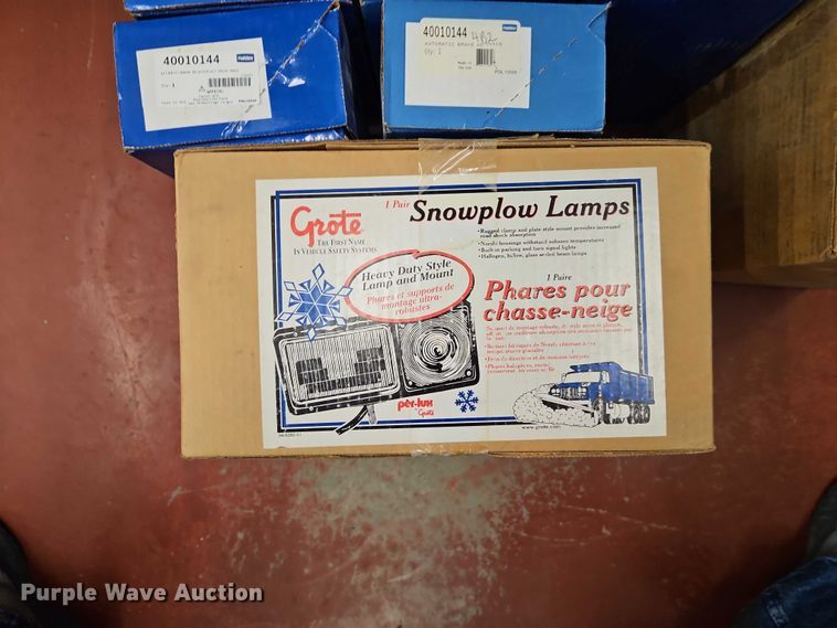 image for item EO7219 Truck parts