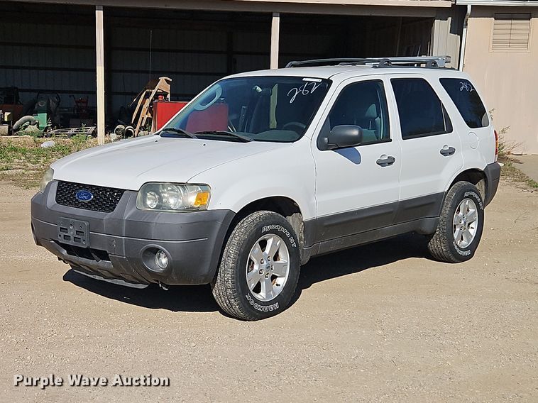 image for item EO7220 2006 Ford Escape SUV