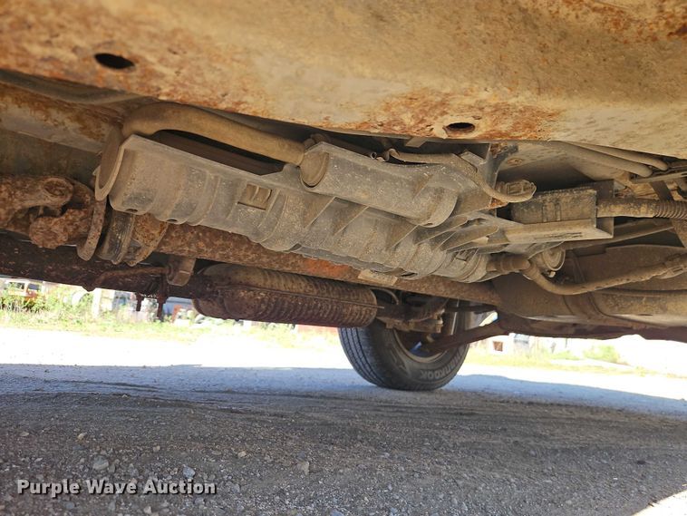 image for item EO7220 2006 Ford Escape SUV