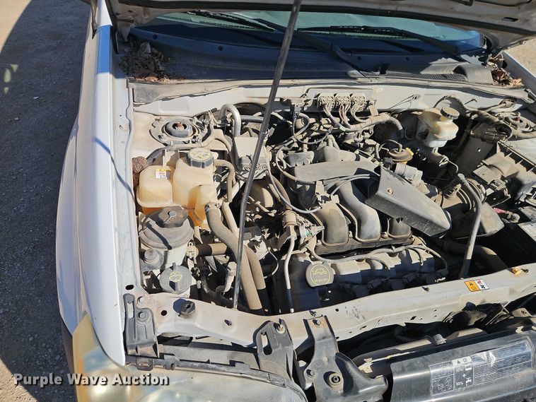 image for item EO7220 2006 Ford Escape SUV