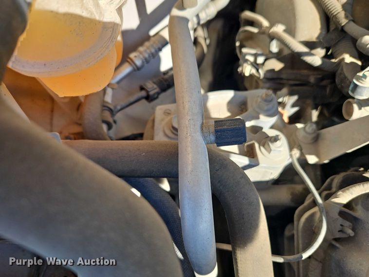 image for item EO7220 2006 Ford Escape SUV
