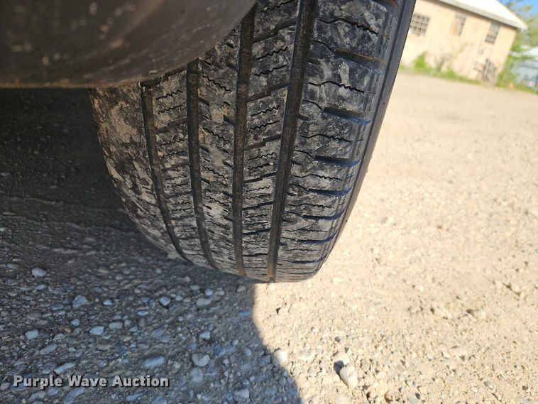 image for item EO7220 2006 Ford Escape SUV