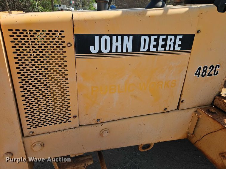 image for item EO7221 John Deere 482C forklift