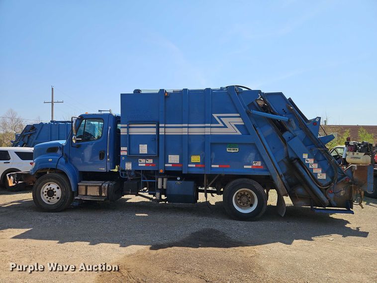 image for item EO7222 2011 Freightliner M2 refuse truck