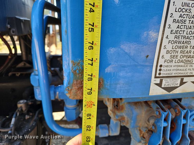 image for item EO7222 2011 Freightliner M2 refuse truck