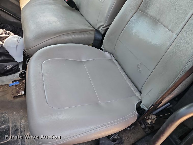 image for item EO7222 2011 Freightliner M2 refuse truck