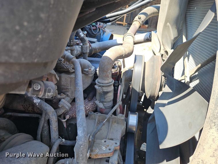 image for item EO7222 2011 Freightliner M2 refuse truck