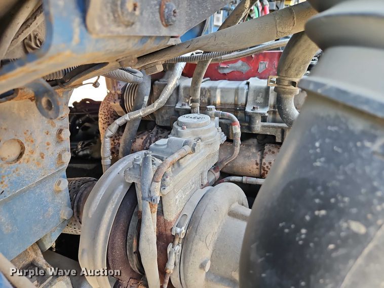 image for item EO7222 2011 Freightliner M2 refuse truck