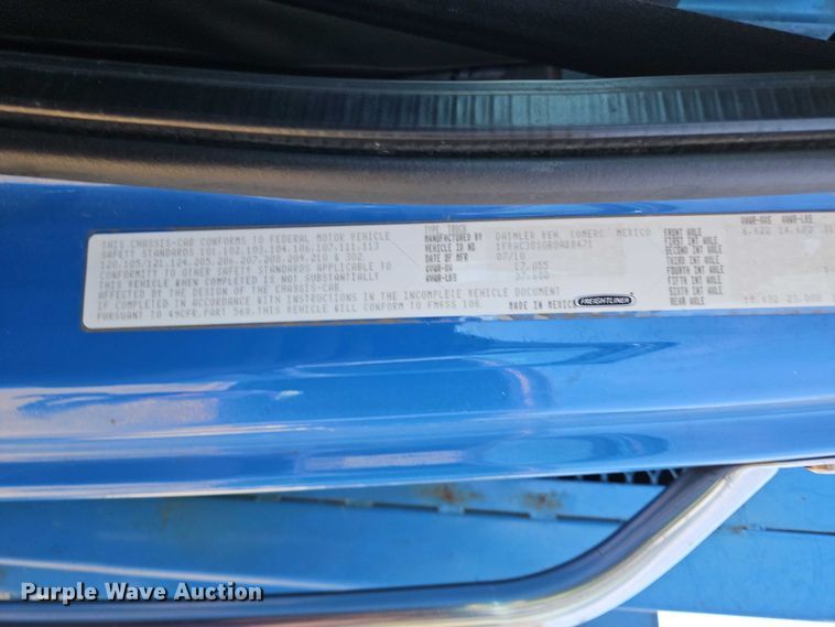 image for item EO7222 2011 Freightliner M2 refuse truck