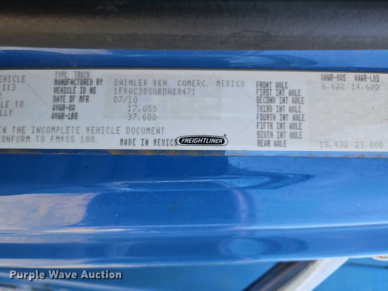 image for item EO7222 2011 Freightliner M2 refuse truck