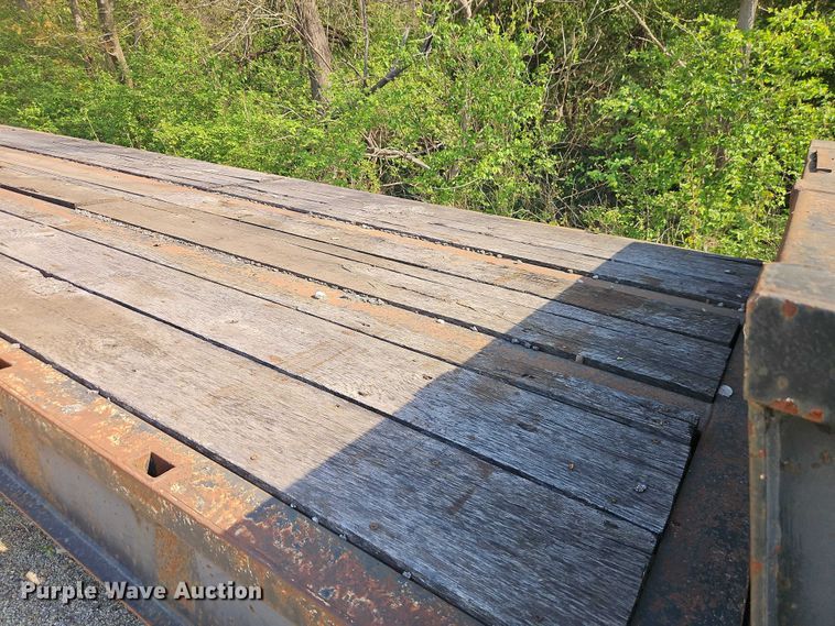 image for item EO7225 1996 Trail King Industries TK70SS-462 tilt deck equipment trailer