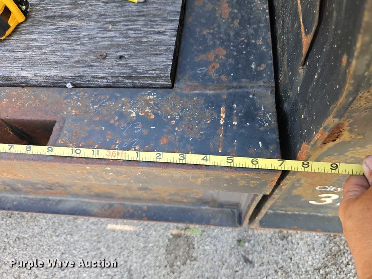 image for item EO7225 1996 Trail King Industries TK70SS-462 tilt deck equipment trailer