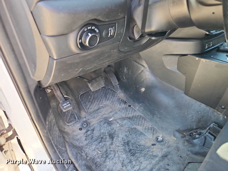 image for item EO7226 2021 Dodge Durango SSV SUV