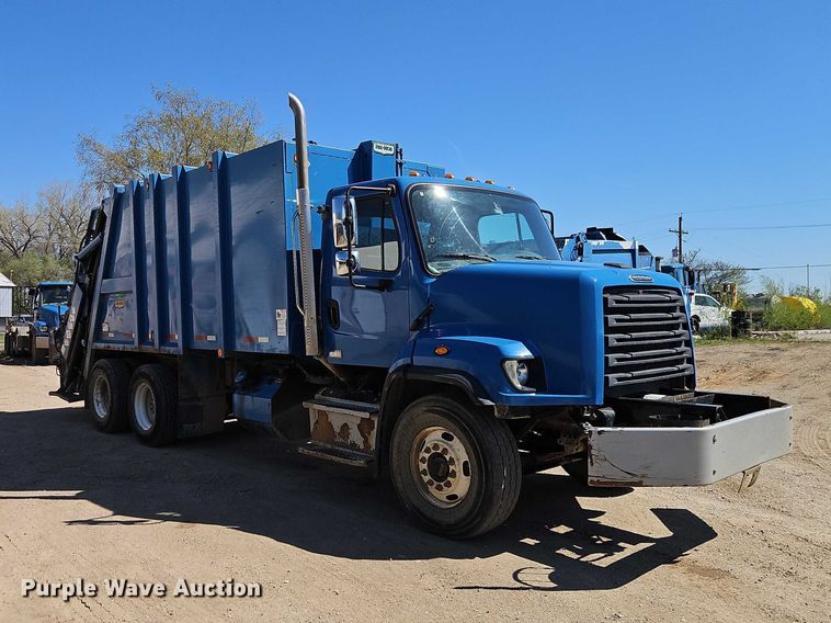 image for item EO7227 2016 Freightliner 108SD refuse truck