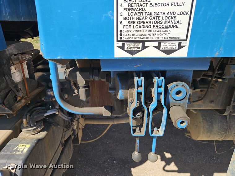 image for item EO7227 2016 Freightliner 108SD refuse truck