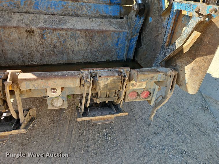 image for item EO7227 2016 Freightliner 108SD refuse truck