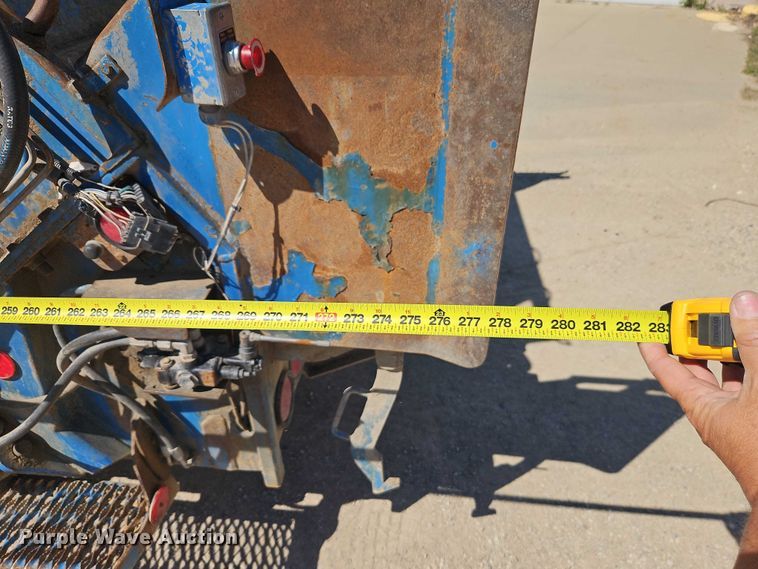 image for item EO7227 2016 Freightliner 108SD refuse truck