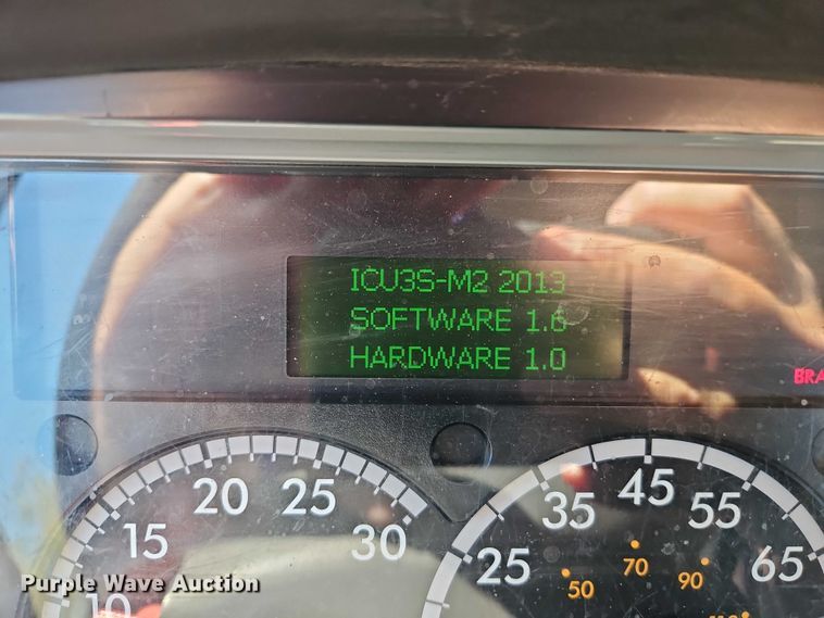 image for item EO7227 2016 Freightliner 108SD refuse truck