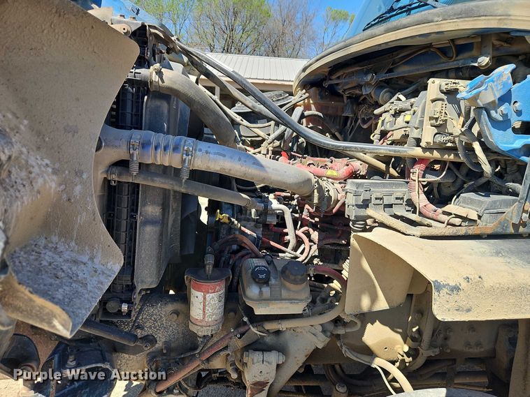 image for item EO7227 2016 Freightliner 108SD refuse truck