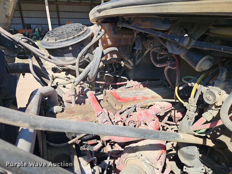 image for item EO7227 2016 Freightliner 108SD refuse truck