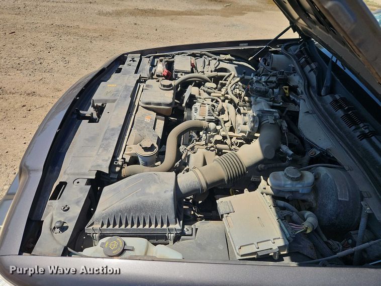 image for item EO7228 2010 Ford Crown Victoria Police Interceptor passenger vehicle