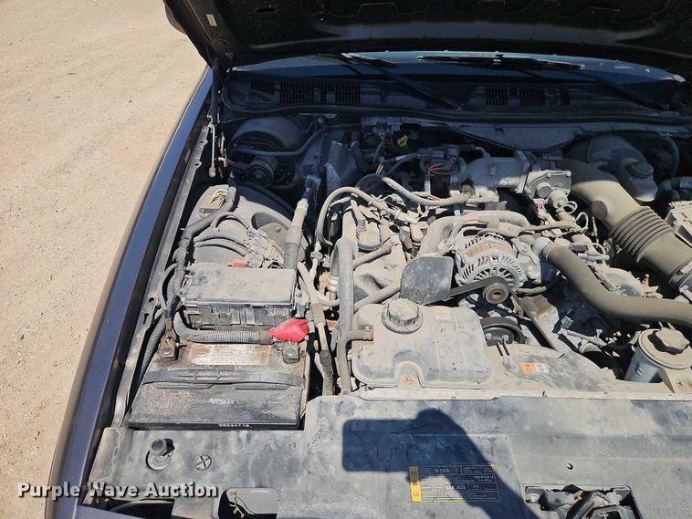 image for item EO7228 2010 Ford Crown Victoria Police Interceptor passenger vehicle
