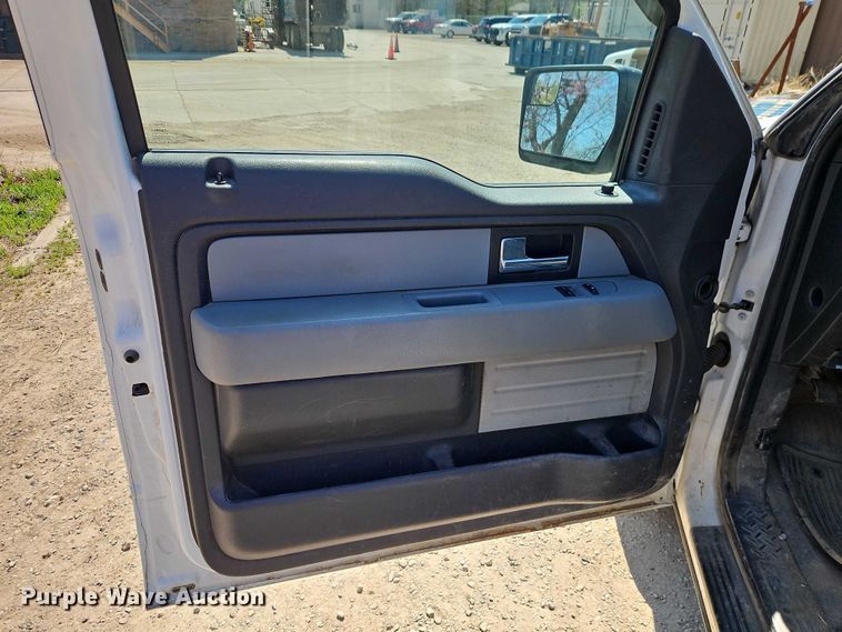 image for item EO7230 2014 Ford F150 pickup truck