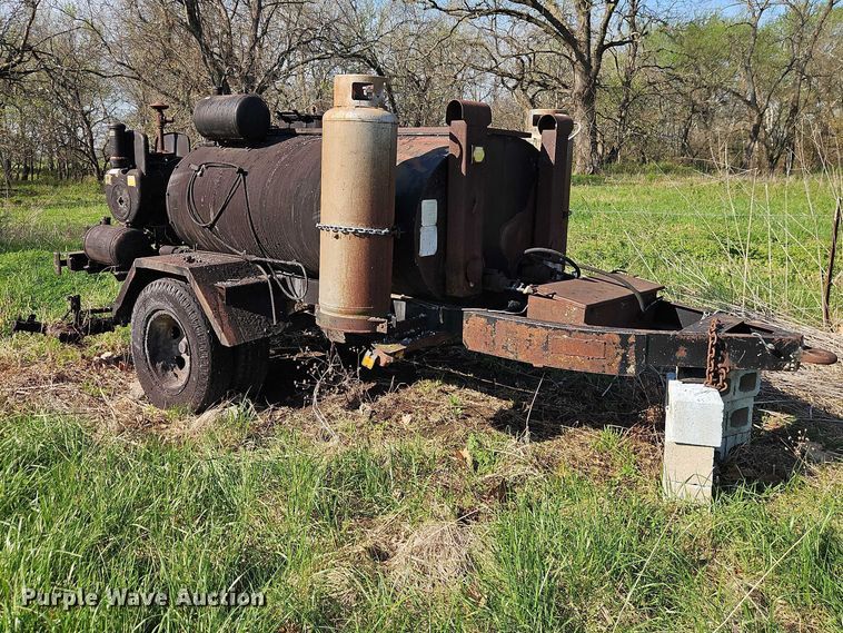 image for item EO7231 Etnyre MU6TRL pothole patcher