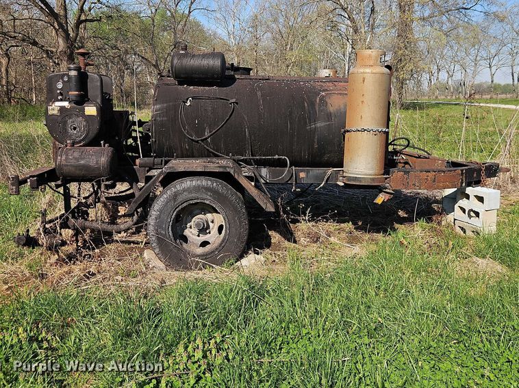 image for item EO7231 Etnyre MU6TRL pothole patcher