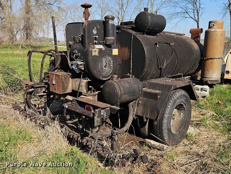 image for item EO7231 Etnyre MU6TRL pothole patcher