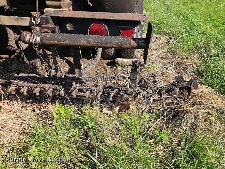 image for item EO7231 Etnyre MU6TRL pothole patcher