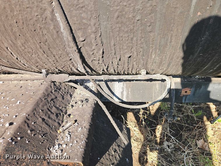 image for item EO7231 Etnyre MU6TRL pothole patcher