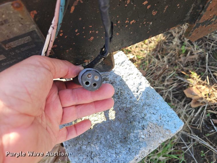 image for item EO7231 Etnyre MU6TRL pothole patcher