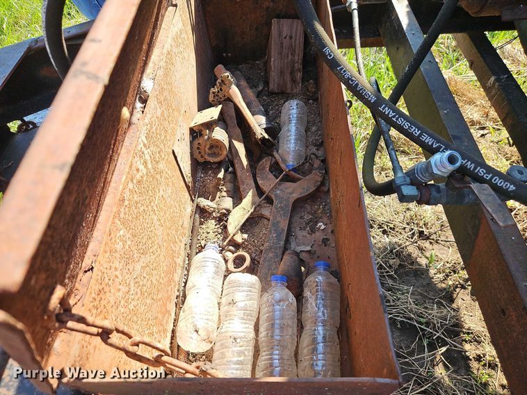 image for item EO7231 Etnyre MU6TRL pothole patcher