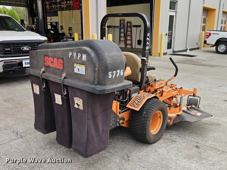 image for item EO7233 Scagg Turf Tiger II ZTR lawn mower