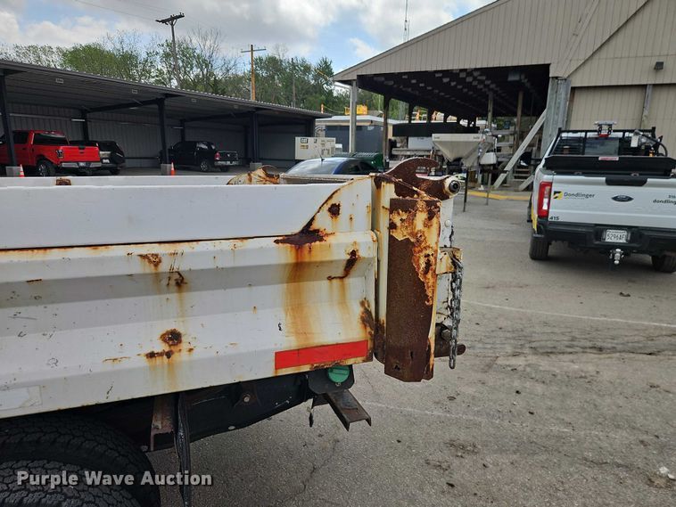 image for item EO7235 2011 Ford F350 Super Duty 