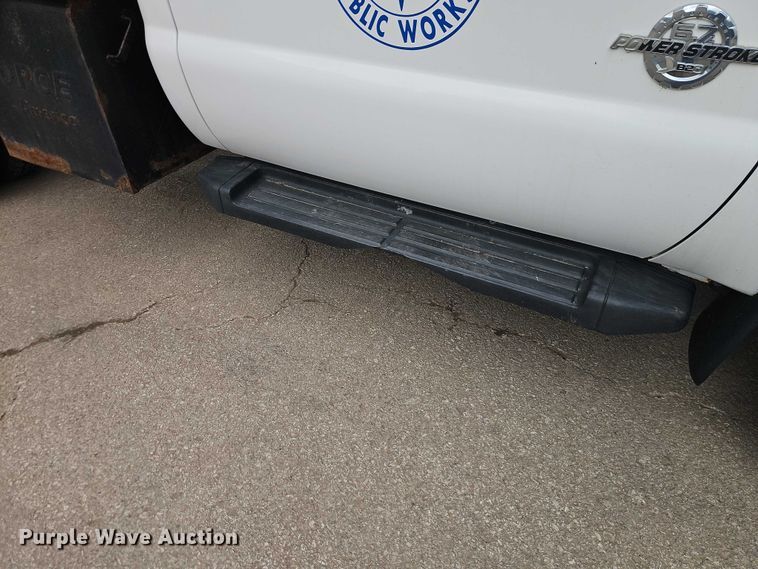 image for item EO7235 2011 Ford F350 Super Duty 