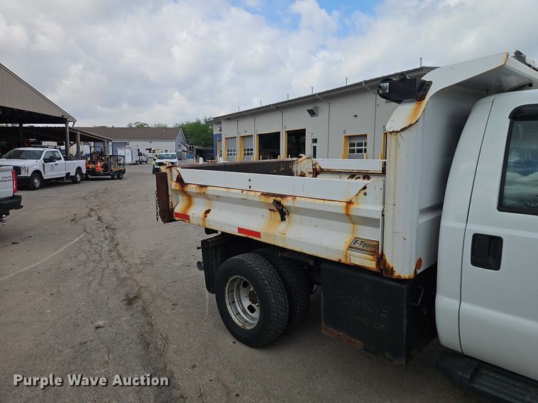 image for item EO7235 2011 Ford F350 Super Duty 