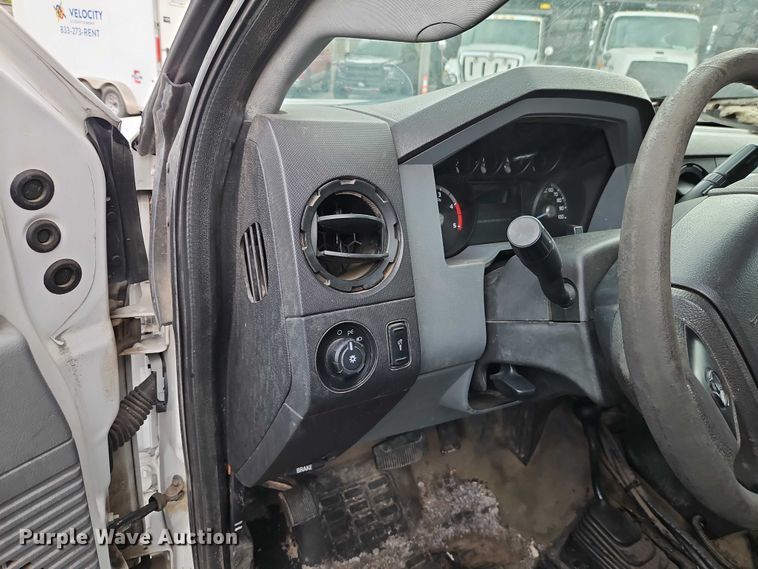 image for item EO7235 2011 Ford F350 Super Duty 