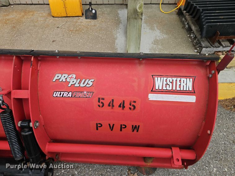image for item EO7235 2011 Ford F350 Super Duty 